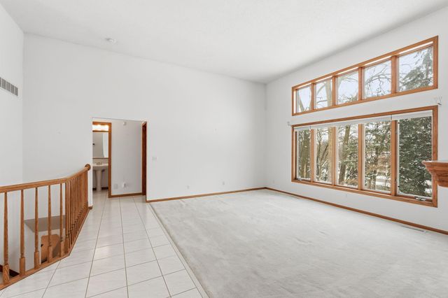 2510 Wexford Court, New Brighton, MN 55112