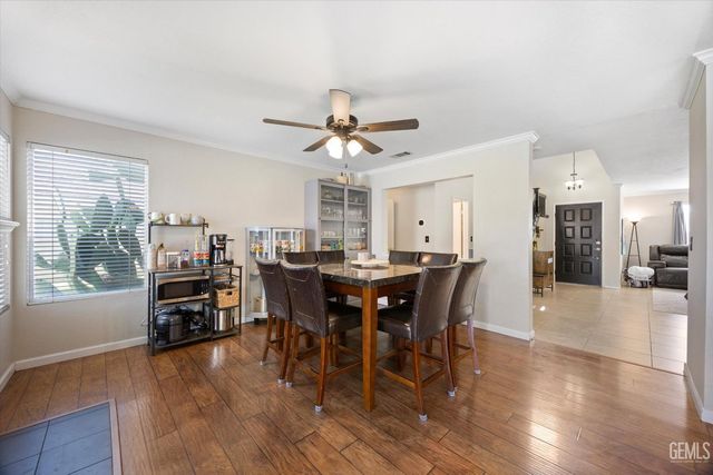 5812 California Spring Drive, Bakersfield, CA 93313