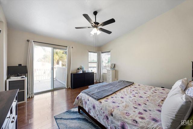 5812 California Spring Drive, Bakersfield, CA 93313