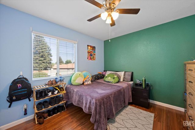 5812 California Spring Drive, Bakersfield, CA 93313