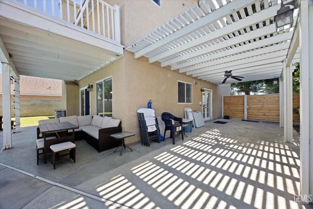 5812 California Spring Drive, Bakersfield, CA 93313