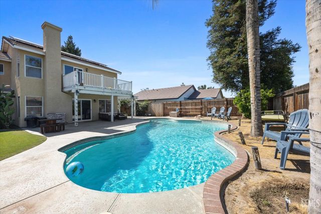 5812 California Spring Drive, Bakersfield, CA 93313