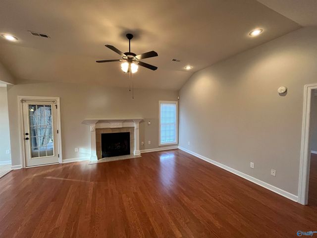 117 Hubert Road, New Market, AL 35761