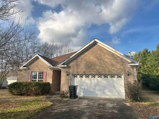 117 Hubert Road, New Market, AL 35761