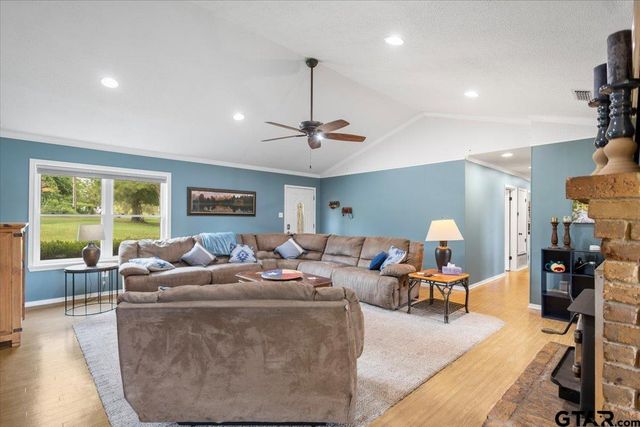 222 County Road 4850, Winnsboro, TX 75494