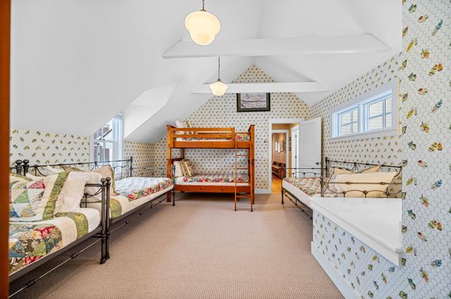 2455 West Hill Road, Stowe, VT 05672