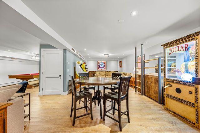 2455 West Hill Road, Stowe, VT 05672