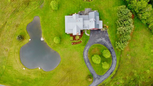 2455 West Hill Road, Stowe, VT 05672