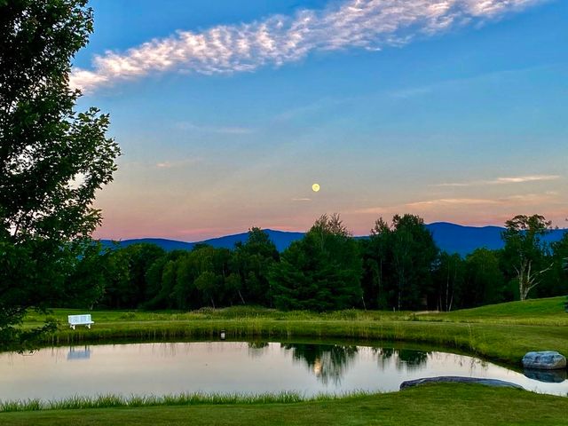 2455 West Hill Road, Stowe, VT 05672