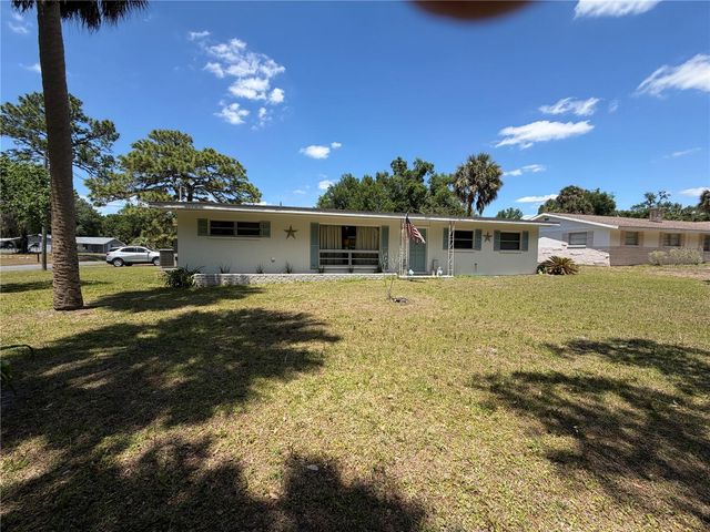 9205 W JASMINE LANE, Crystal River, FL 34429