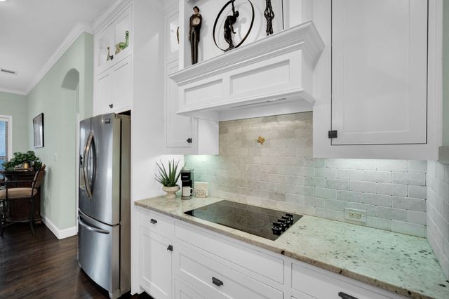 127 Sullivan Way, Waxahachie, TX 75167