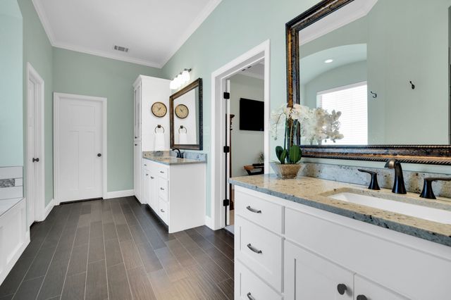 127 Sullivan Way, Waxahachie, TX 75167