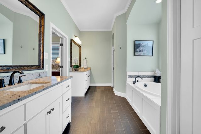 127 Sullivan Way, Waxahachie, TX 75167