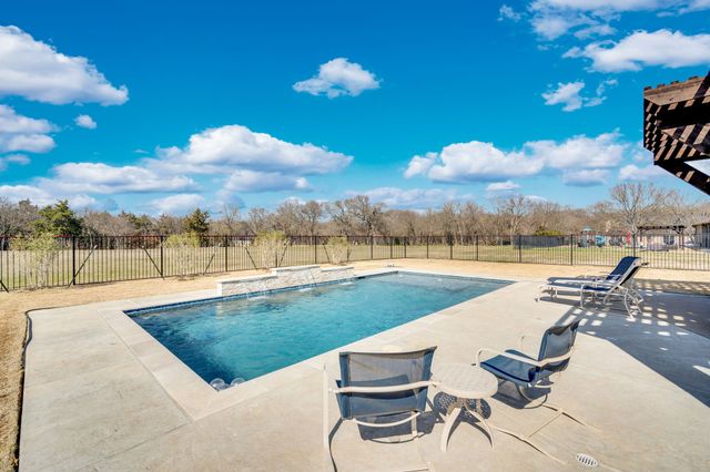 127 Sullivan Way, Waxahachie, TX 75167