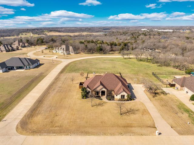 127 Sullivan Way, Waxahachie, TX 75167