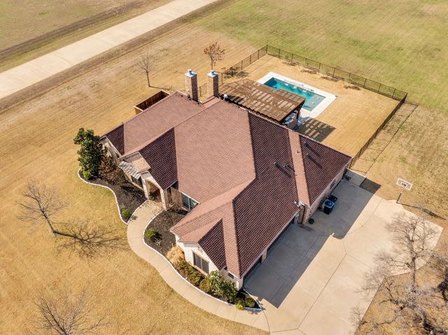 127 Sullivan Way, Waxahachie, TX 75167