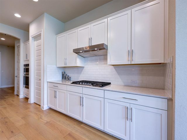 10300 Lavon BND, Austin, TX 78717