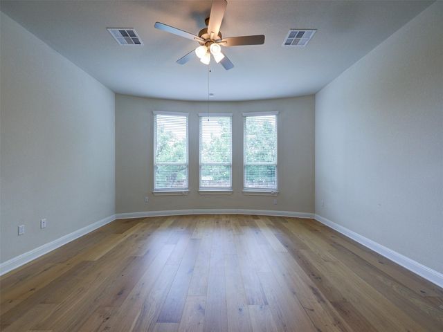 10300 Lavon BND, Austin, TX 78717