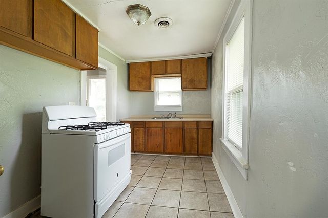 908 NW 25th Street, Oklahoma City, OK 73106