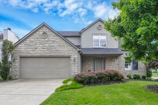 6579 Clay Court E, Canal Winchester, OH 43110