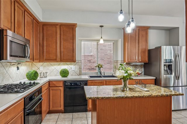 6510 Daisy Drive, Arlington, TX 76017