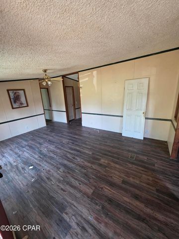 4070 Mccall Lane, Marianna, FL 32448