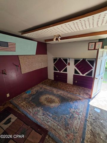 4070 Mccall Lane, Marianna, FL 32448