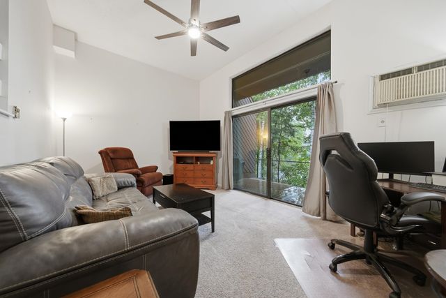 7 Cortez Dr Unit 40, Nashua, NH 03062