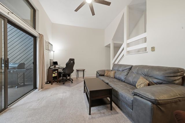 7 Cortez Dr Unit 40, Nashua, NH 03062
