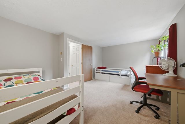 7 Cortez Dr Unit 40, Nashua, NH 03062