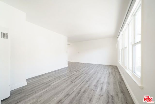 12012 WASHINGTON Place, Los Angeles, CA 90066