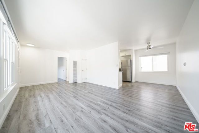 12012 WASHINGTON Place, Los Angeles, CA 90066