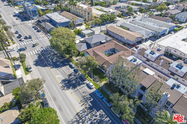 12012 WASHINGTON Place, Los Angeles, CA 90066