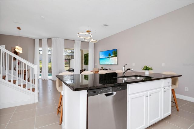 302 CAPTIVA DRIVE, Davenport, FL 33896