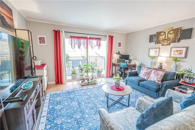 1701 Neil Armstrong 202, Montebello, CA 90640