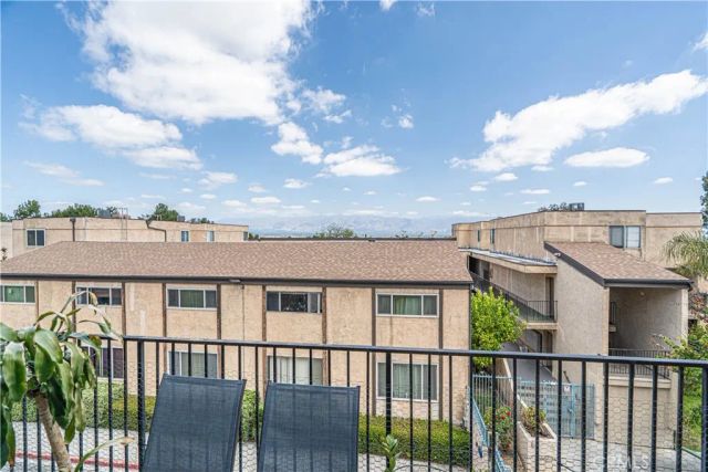 1701 Neil Armstrong 202, Montebello, CA 90640