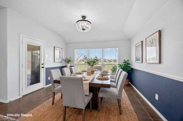 15812 Carlton Oaks Drive, Fort Worth, TX 76177