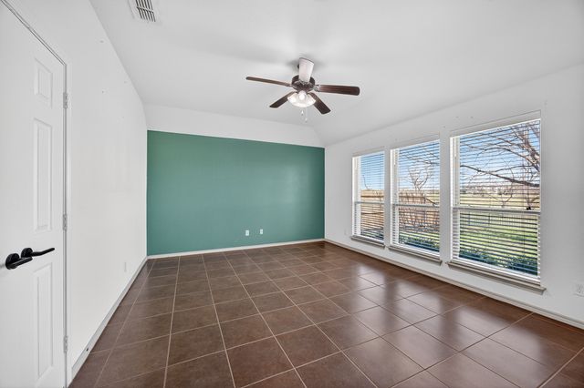 15812 Carlton Oaks Drive, Fort Worth, TX 76177