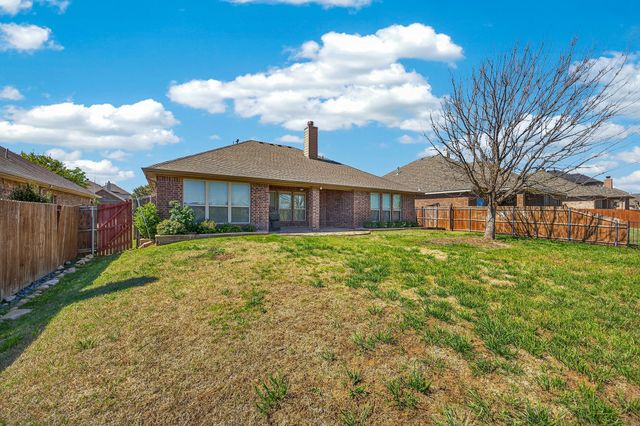 15812 Carlton Oaks Drive, Fort Worth, TX 76177