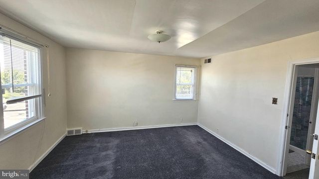 1142 SAINT VINCENT ST, Philadelphia, PA 19111