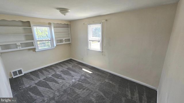 1142 SAINT VINCENT ST, Philadelphia, PA 19111