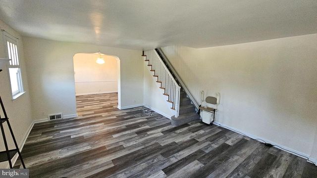 1142 SAINT VINCENT ST, Philadelphia, PA 19111