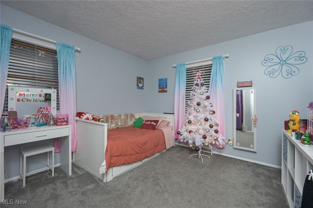 2411 Griffith Drive, Cortland, OH 44410