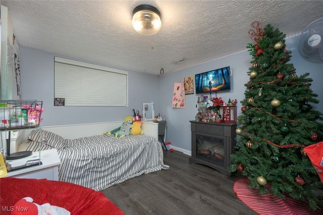 2411 Griffith Drive, Cortland, OH 44410