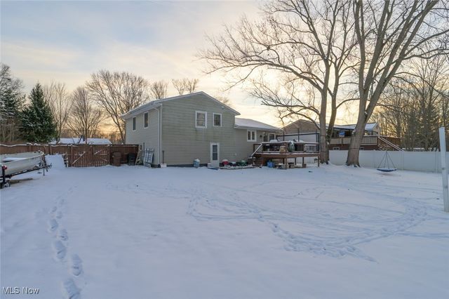 2411 Griffith Drive, Cortland, OH 44410
