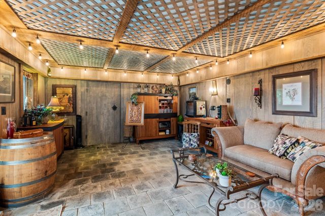 530 Sierra Trace Road, Denton, NC 27239