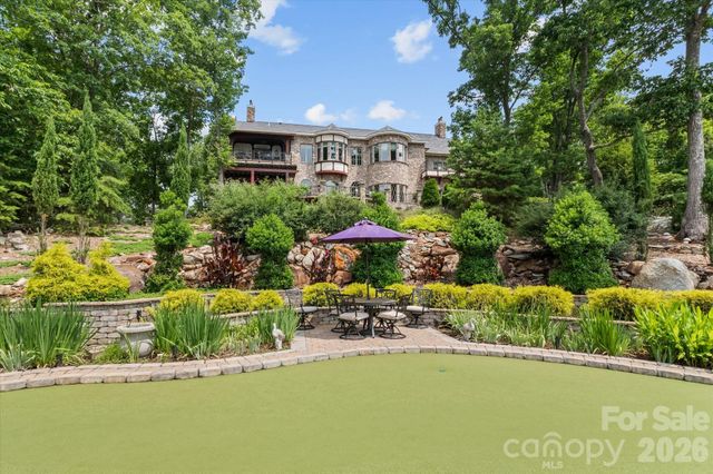 530 Sierra Trace Road, Denton, NC 27239