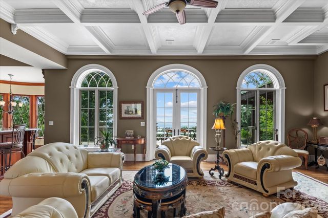 530 Sierra Trace Road, Denton, NC 27239