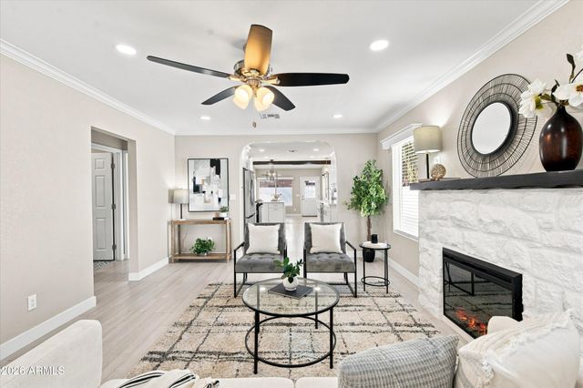 1922 E YALE Street, Phoenix, AZ 85006