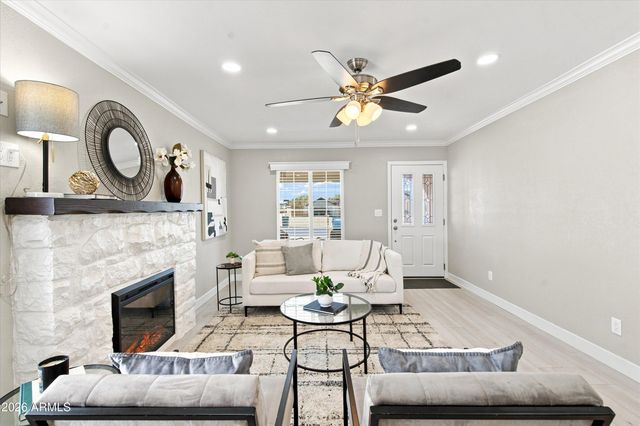 1922 E YALE Street, Phoenix, AZ 85006